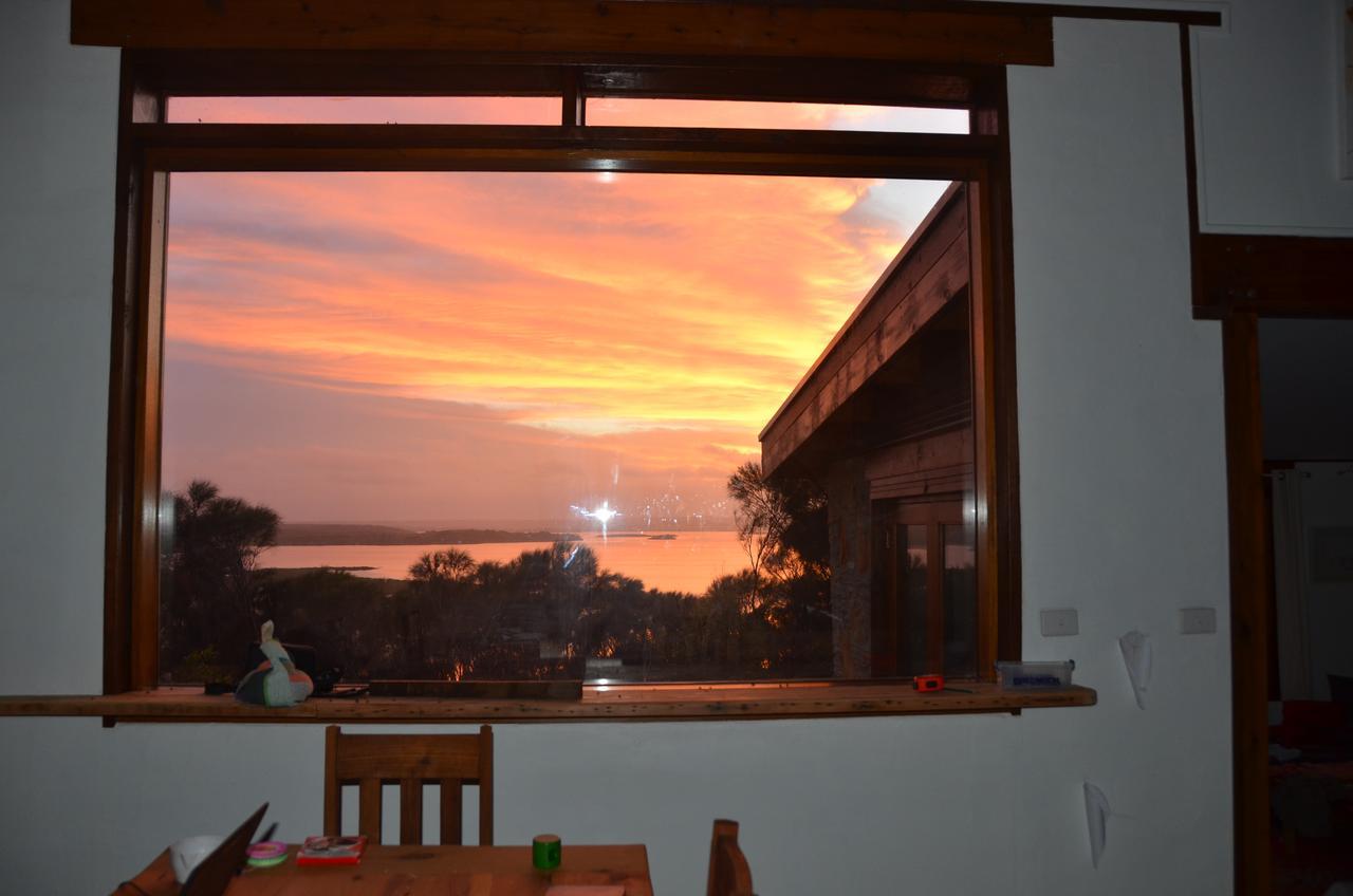 Of Stone & Wood Guesthouse Muston Buitenkant foto