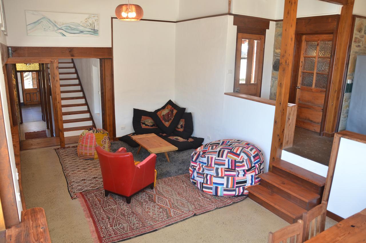 Of Stone & Wood Guesthouse Muston Buitenkant foto